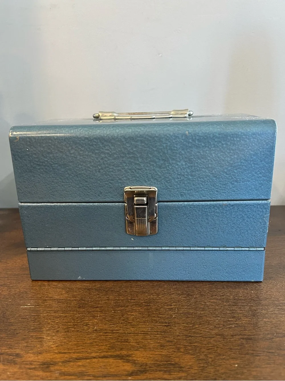 Vintage Logan Super 8mm Film Blue Metal Storage Box Case Holds 12 Reel Slots GUC